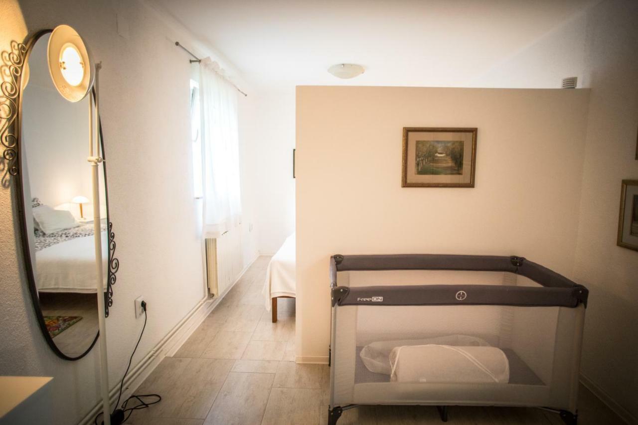 Apartman Magnolia Ivanic-Grad Exterior photo