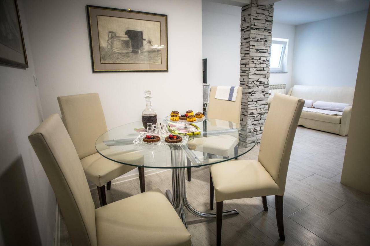 Apartman Magnolia Ivanic-Grad Exterior photo