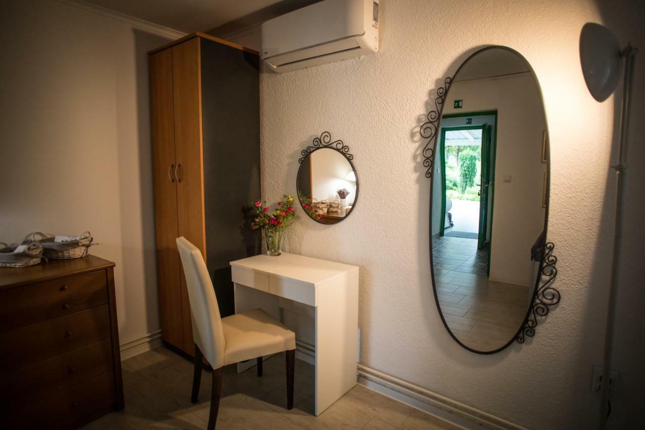 Apartman Magnolia Ivanic-Grad Exterior photo